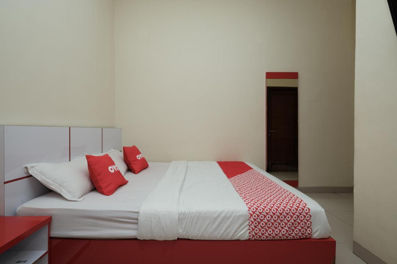 Reddoorz At Buah Batu 5 Bandung Exterior foto